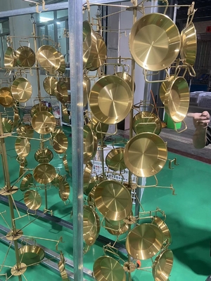 เครื่องเคลือบ PVD ทองไทเทเนียม Multi Arc / อุปกรณ์เคลือบ PVD ทองเหลืองไร้ขัดกรองสําหรับเซรามิก