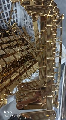 เครื่องจักรกลโลหะโลหะเครื่องจักรกลเคลือบโลหะลอกลอกลอก เครื่องจักรกลเคลือบ PVD สําหรับอิเล็กทรอนิกส์