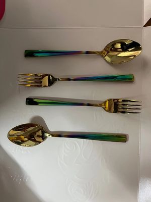 เครื่องพ่นโลหะสูญญากาศ PVD อัตโนมัติขั้นสูงจากโรงงานโดยตรงสำหรับการสะท้อนแสงคุณภาพสูง