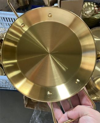 เครื่องเคลือบสูญญากาศ PVD/เครื่องเคลือบ Multi Arc สำหรับขวด/กำไล/ฮาร์ดแวร์