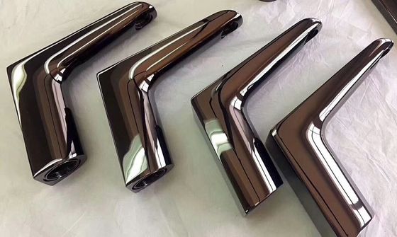 เครื่องเคลือบระบายความร้อน PVD แบบอัตโนมัติเต็ม พร้อมห้องระบายความร้อนที่ทําตามสั่ง และรับประกัน 1 ปี