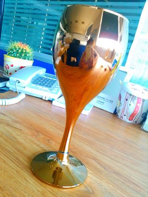 เครื่องเคลือบสุญญากาศ PVD ขนาดเล็กสำหรับนาฬิกา/ฝาครอบนาฬิกา/สายนาฬิกา