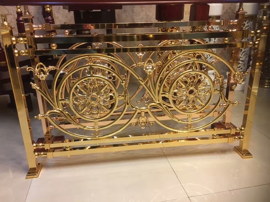 อุปกรณ์เคลือบ PVD หัวหน้าประตูตั้ง
