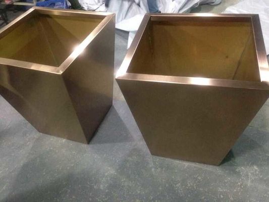 ประตูคู่ ปลาสติก Caps วัคูม อุปกรณ์ Metallizing สําหรับเงินทองสีสว่าง