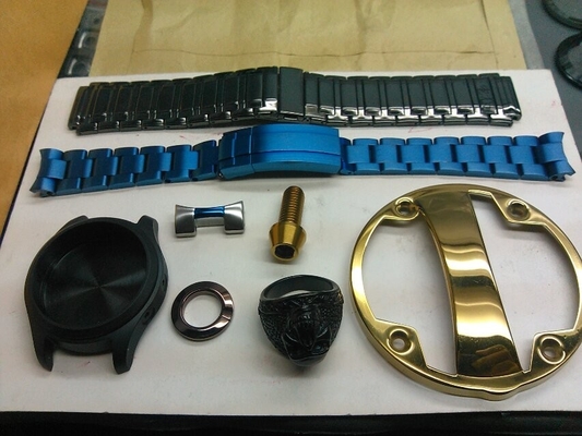อุปกรณ์เคลือบ PVD ทนทานความจุสูง / เครื่องทําโลหะ PVD