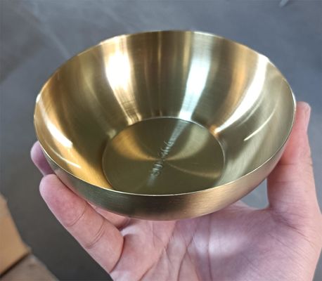 ผู้ผลิตมืออาชีพ เครื่องจักรเคลือบโลหะด้วยระบบสุญญากาศ PVD อัตโนมัติสำหรับอุตสาหกรรม พร้อมระบบควบคุมความแม่นยำเพื่อการผลิตที่มีประสิทธิภาพ