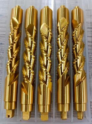 อุปกรณ์เคลือบ PVD กันอุณหภูมิสูงที่มีเคลือบที่มั่นคงและระบบควบคุมอัตโนมัติเต็ม