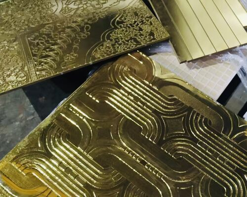 อุปกรณ์เคลือบ PVD ของวัสดุอาคารเซรามิก พร้อมเคลือบสีตามสั่งและทํางานแบบอัตโนมัติเต็ม