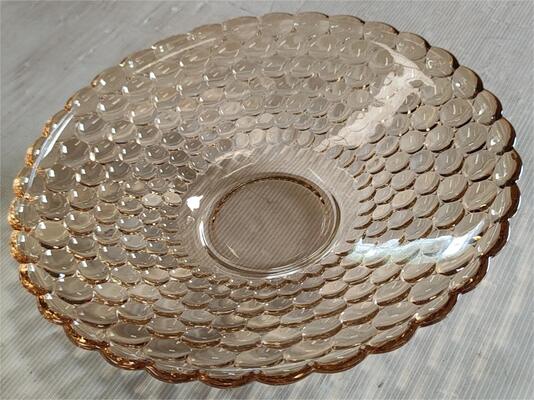 Plastic PVD Coating Machine with Bright Finish Strong Adhesion and No Peeling for Enhanced Durability