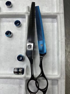 กรรไกรเคลือบสุญญากาศ PVD หลากสี พร้อมคุณสมบัติป้องกันสนิมและพื้นผิวเรียบสำหรับการใช้งานประจำวัน