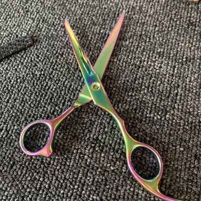 กรรไกรเคลือบสุญญากาศ PVD หลากสี พร้อมคุณสมบัติป้องกันสนิมและพื้นผิวเรียบสำหรับการใช้งานประจำวัน