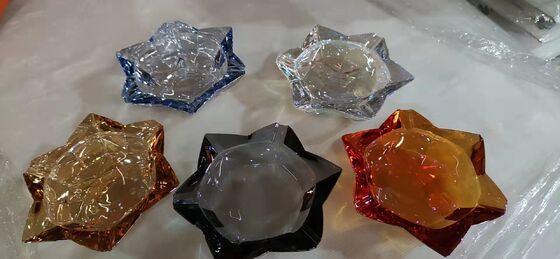 อุปกรณ์เคลือบ PVD ตกแต่งอะคริลิคพร้อมผิวเคลือบเงาดุจกระจกและการควบคุมอัตโนมัติเต็มรูปแบบสำหรับการใช้งานกับวัสดุหลายชนิด