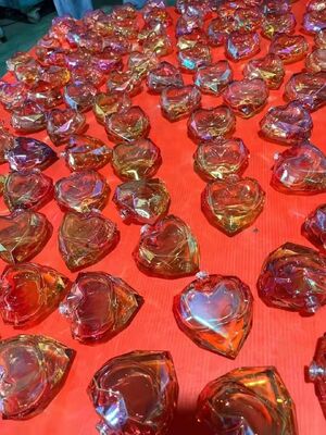 เครื่องเคลือบสุญญากาศ PVD กระจก พร้อมเคลือบส่งผ่านสูง, ระบบการผลิตที่เสถียร, และระบบควบคุมอัตโนมัติเต็มรูปแบบ