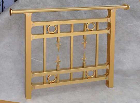 เครื่องเคลือบระยะ PVD ห้องใหญ่ พร้อมการป้องกัน UV และควบคุมอัตโนมัติเต็มสําหรับรั้วป้องกันโลหะ